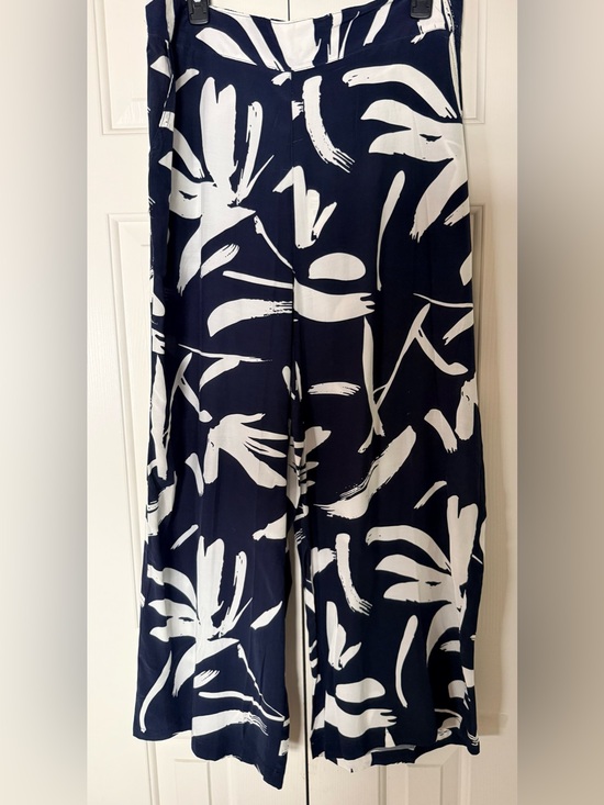 Tahari Pants - T Tahari Navy and White Printed Wide-Leg Pants Slacks